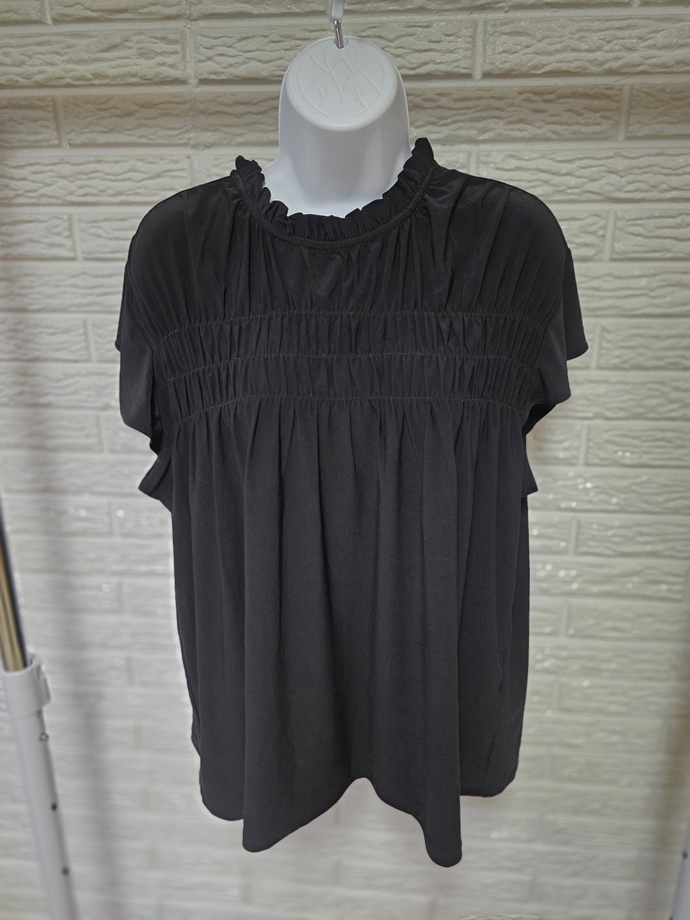 Anne Klein Black Smocked Yoke Short-Sleeve Blouse